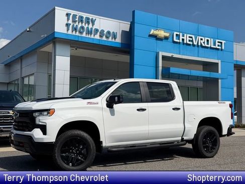 New 2026 Chevrolet Silverado 1500 LT Trail Boss AWD/4WD image 1