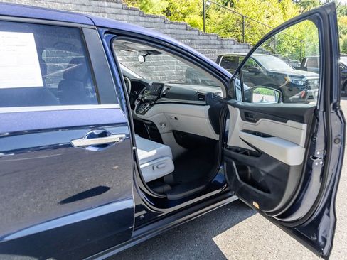 Used 2020 Honda Odyssey EX image 15