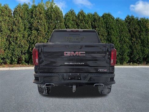 Used 2025 GMC Sierra 1500 AT4 w/ AT4 Premium Package image 5