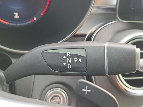 Used 2022 Mercedes-Benz GLC 300 4MATIC image 18