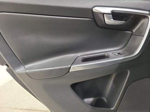 Used 2013 Volvo XC60 3.2 image 13