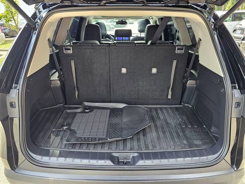 Used 2025 Toyota Grand Highlander AWD Hybrid image 14