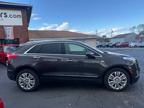 Used 2017 Cadillac XT5 Premium Luxury FWD image 11