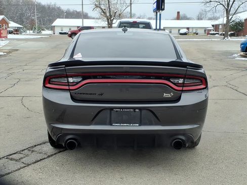 Used 2023 Dodge Charger SXT w/ Blacktop Package image 4