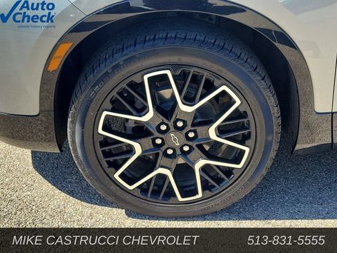 Used 2023 Chevrolet Blazer RS w/ Driver Confidence II Package AWD/4WD image 9