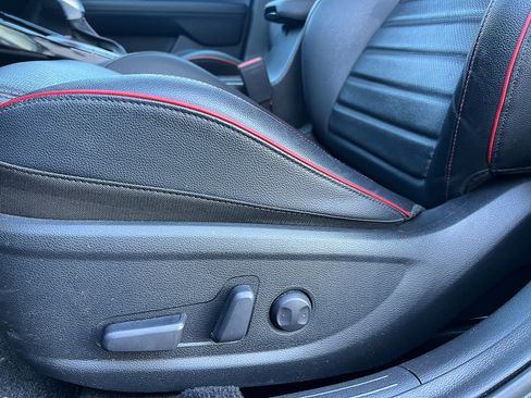 Used 2024 Kia Forte GT w/ GT2 Package image 14