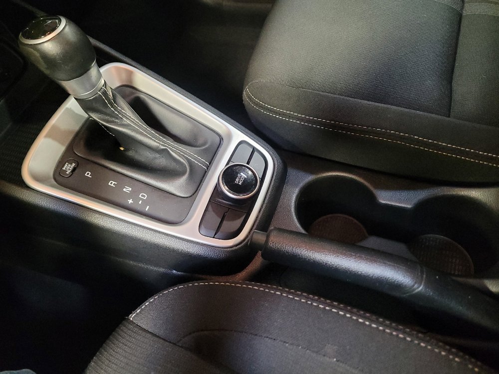 Used 2020 Hyundai Venue SEL w/ Convenience Package FWD image 26