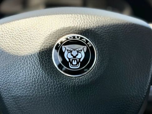 Used 2015 Jaguar XF Portfolio RWD image 25