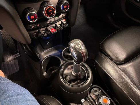 Used 2019 MINI Cooper S w/ Storage Package FWD image 30