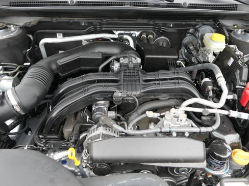 Certified 2025 Subaru Outback Touring AWD/4WD image 27