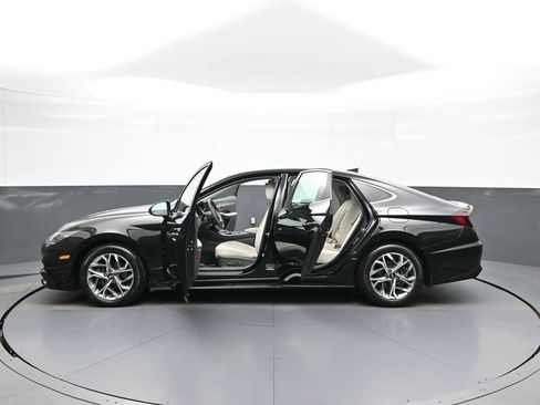 Certified 2023 Hyundai Sonata SEL FWD image 42