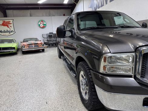 Used 2005 Ford F350 XLT image 48