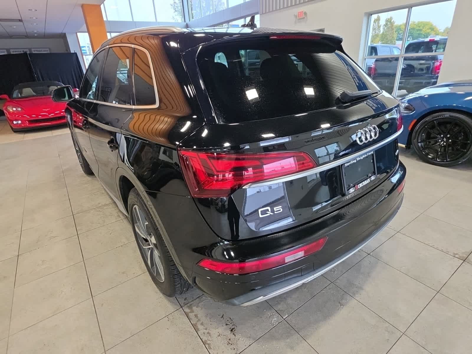 Used 2021 Audi Q5 2.0T Premium w/ Convenience Package AWD/4WD image 10