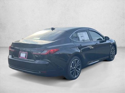 New 2026 Toyota Camry XLE FWD image 2