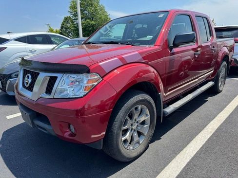 Used 2020 Nissan Frontier SV AWD/4WD image 3