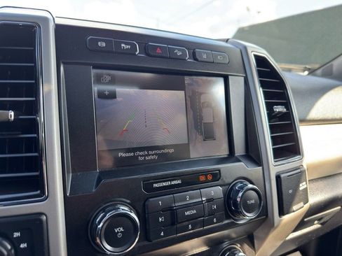 Used 2019 Ford F250 Lariat w/ Lariat Ultimate Package AWD/4WD image 35