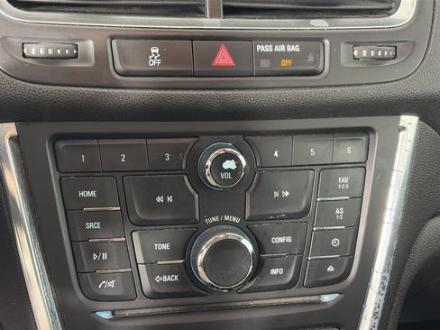Used 2015 Buick Encore FWD image 21