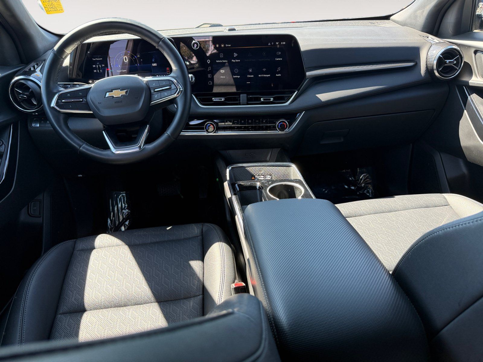 Used 2025 Chevrolet Equinox LT w/ Convenience Package II FWD image 15
