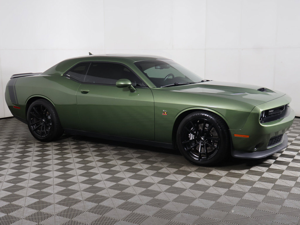 Used 2020 Dodge Challenger R/T Scat Pack w/ Dynamics Package RWD image 15