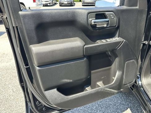 Certified 2022 Chevrolet Silverado 1500 Custom AWD/4WD image 15