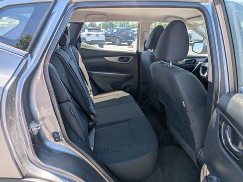 Used 2022 Nissan Rogue Sport S AWD/4WD image 29