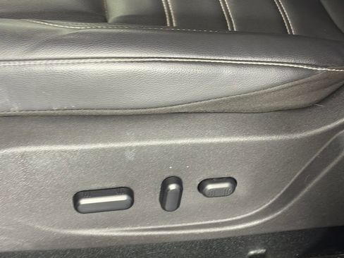 Used 2019 Ford Escape SEL FWD image 26