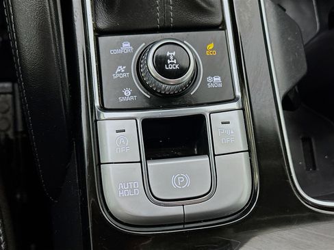 Certified 2022 Kia Telluride EX w/ EX Premium Package AWD/4WD image 20