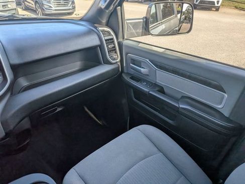 Used 2022 RAM 2500 Big Horn AWD/4WD image 15