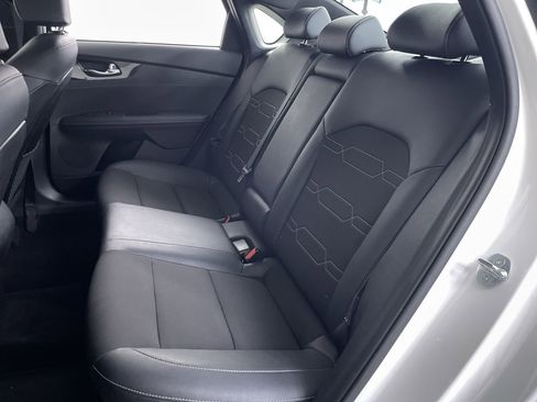 Used 2021 Kia Forte GT-Line w/ GT-Line Premium Package image 21