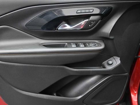 Used 2023 GMC Terrain AT4 image 7