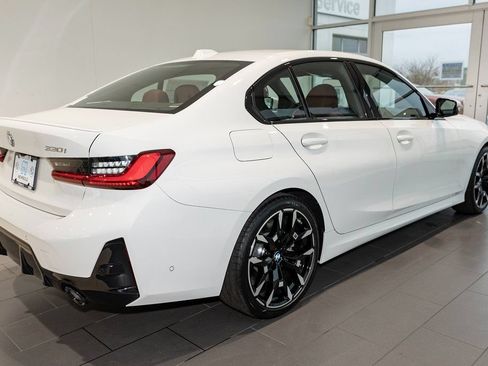 Used 2026 BMW 330i xDrive Sedan w/ M Sport Package AWD/4WD image 5