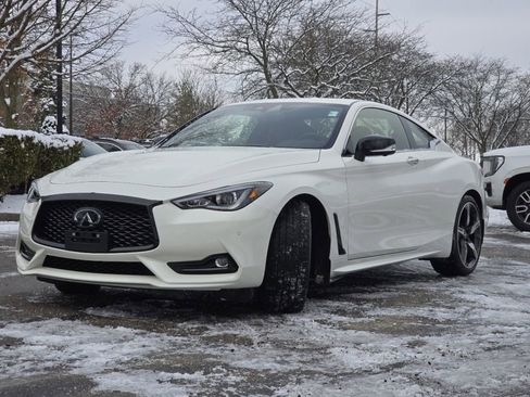 Used 2022 INFINITI Q60 Red Sport 400 w/ Proactive Package image 15
