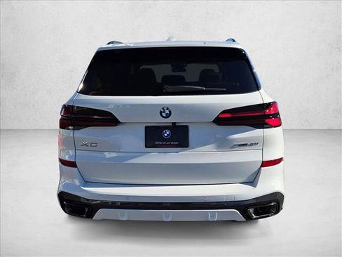 New 2026 BMW X5 sDrive40i w/ M Sport Package image 8