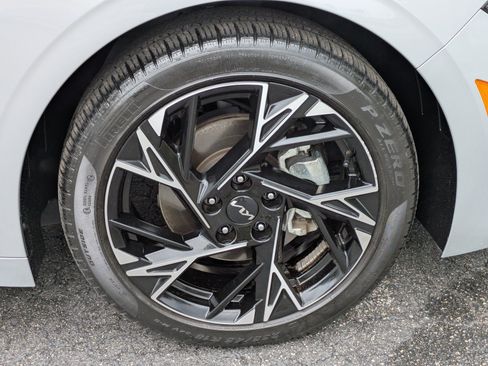 Certified 2025 Kia K5 GT-Line w/ GT-Line Premium Package FWD image 9
