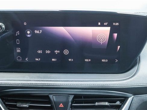 Used 2024 Buick Encore GX Sport Touring image 15