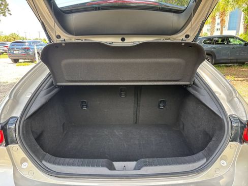 Used 2026 MAZDA MAZDA3 s FWD image 31