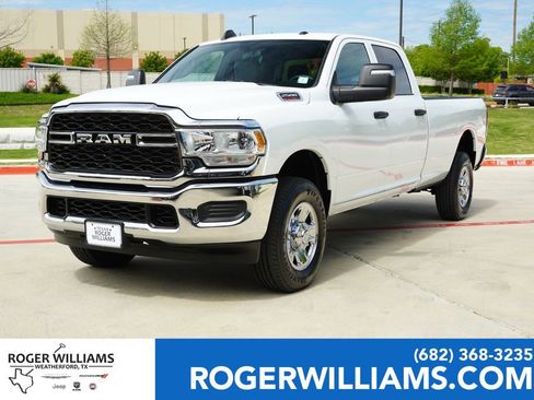 Used 2024 RAM 2500 Tradesman w/ Chrome Appearance Group AWD/4WD image 1