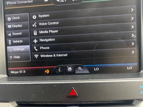 Used 2013 Ford Edge Limited AWD/4WD image 22