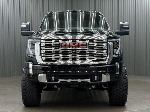 Used 2026 GMC Sierra 3500 Denali w/ Denali Reserve Package AWD/4WD image 8
