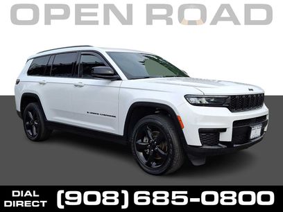 Used 2023 Jeep Grand Cherokee L Laredo