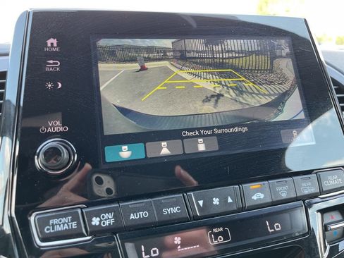 Used 2024 Honda Odyssey Sport image 13