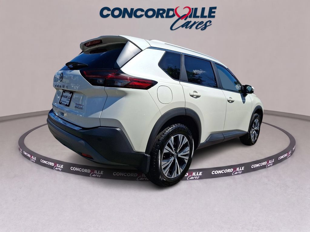 Certified 2023 Nissan Rogue SV w/ SV Premium B Package AWD/4WD image 7
