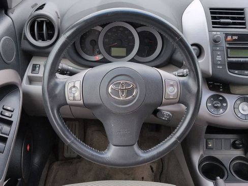 Used 2007 Toyota RAV4 Limited FWD image 23