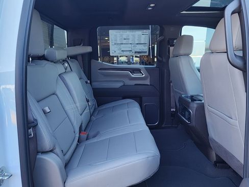 New 2026 GMC Sierra 1500 SLT w/ SLT Premium Plus Package AWD/4WD image 44