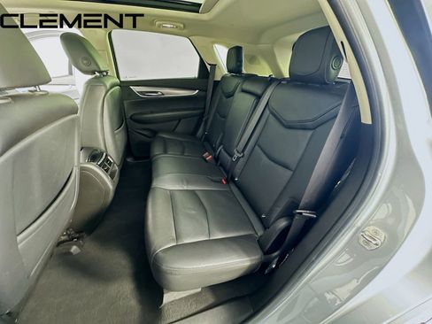 Used 2018 Cadillac XT5 Premium Luxury image 32