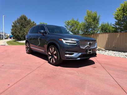 Used 2023 Volvo XC90 T8 Ultimate w/ Lounge Package