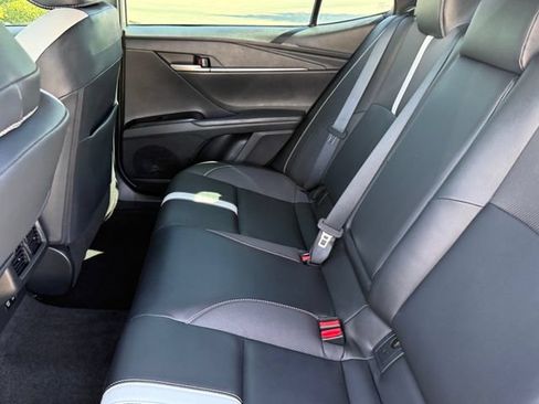 Used 2025 Toyota Camry SE w/ Convenience Package FWD image 26