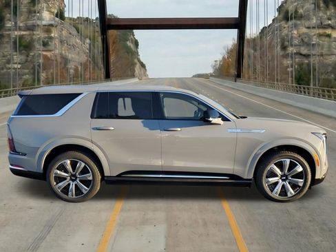 New 2026 Cadillac Escalade IQL Luxury AWD/4WD image 12