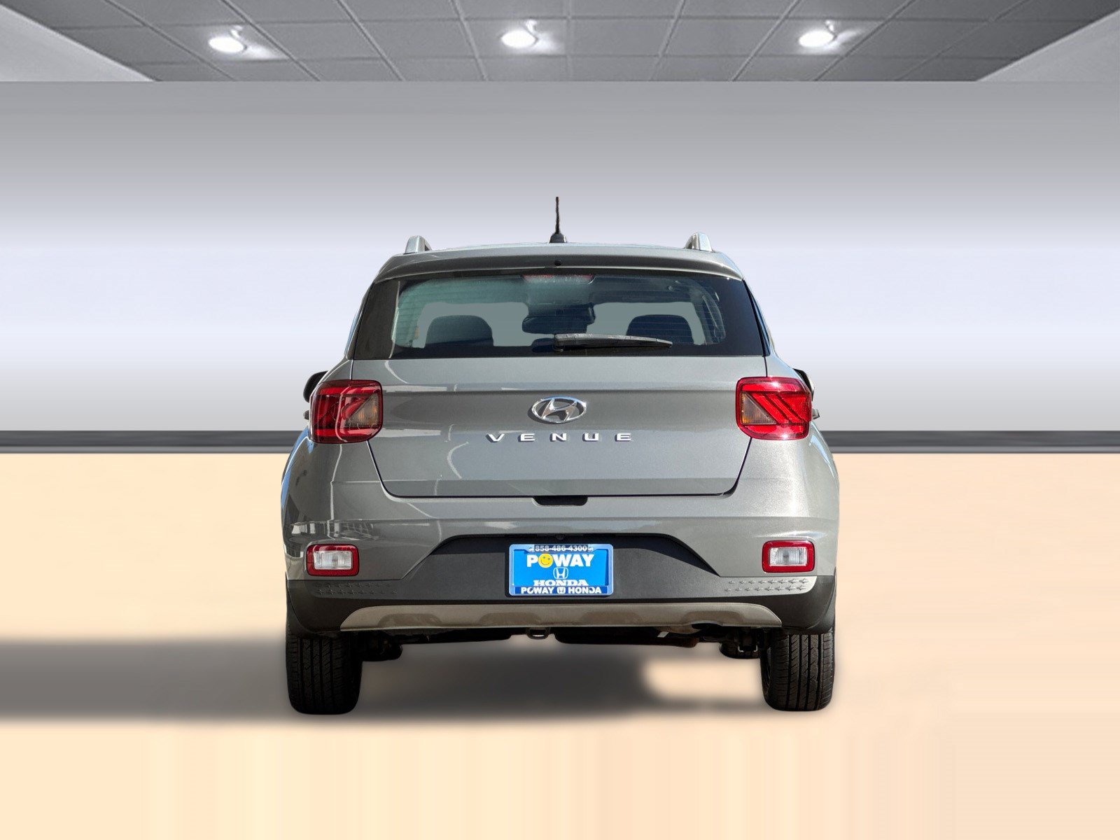 Used 2023 Hyundai Venue SEL FWD image 9
