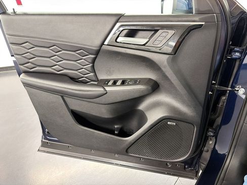 Used 2025 Mitsubishi Outlander SEL FWD image 20